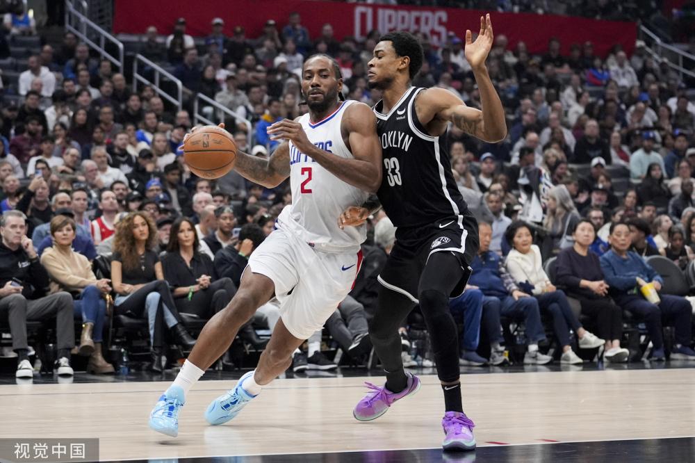 而他的表现 而他的表现