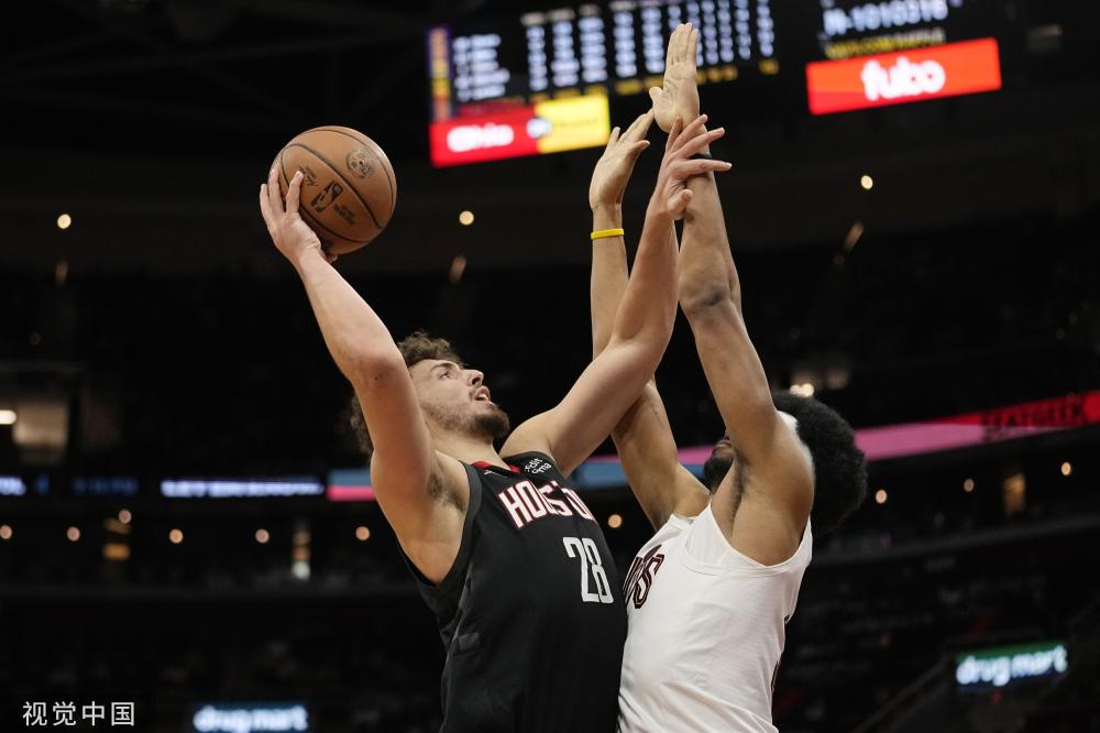 成了一种坚 成了一种坚